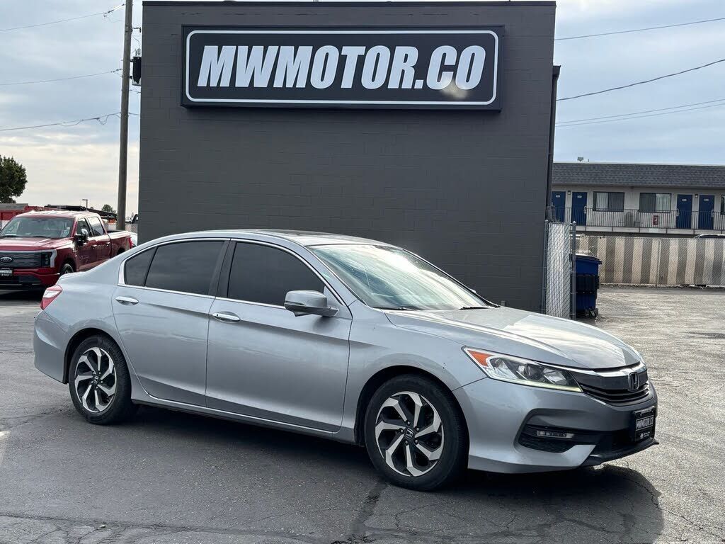 2017 HONDA Accord