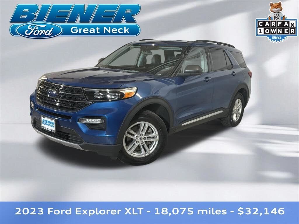 2023 FORD Explorer