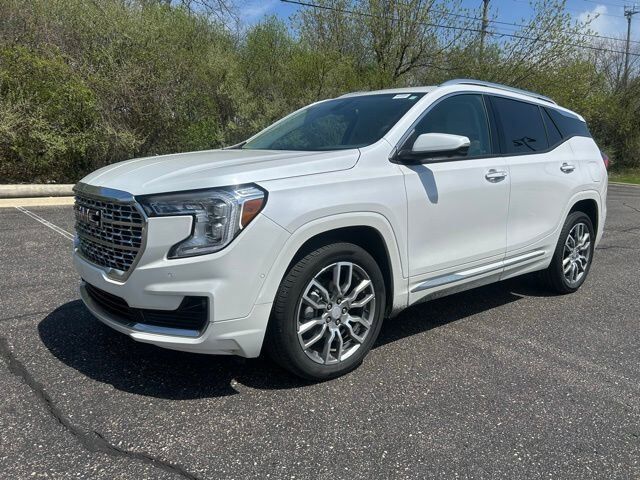 2023 GMC Terrain