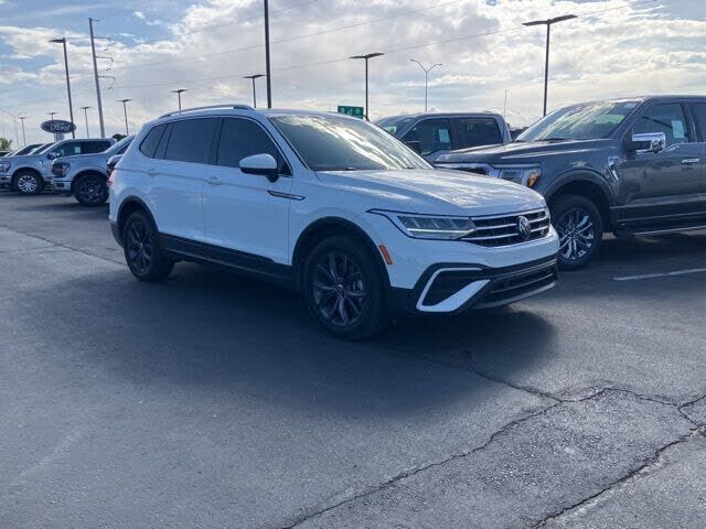 2022 VOLKSWAGEN Tiguan