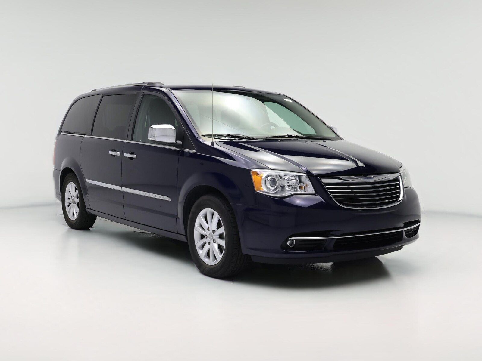 2015 CHRYSLER Town and Country