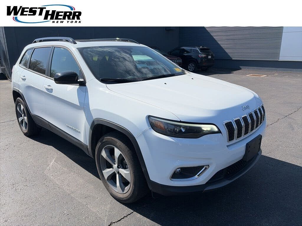 2022 JEEP Cherokee