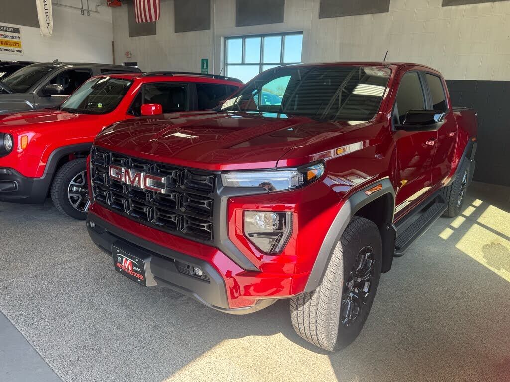 2024 GMC Canyon