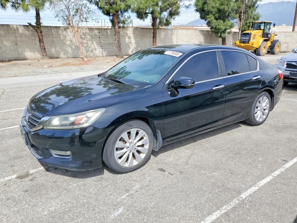 2013 HONDA Accord