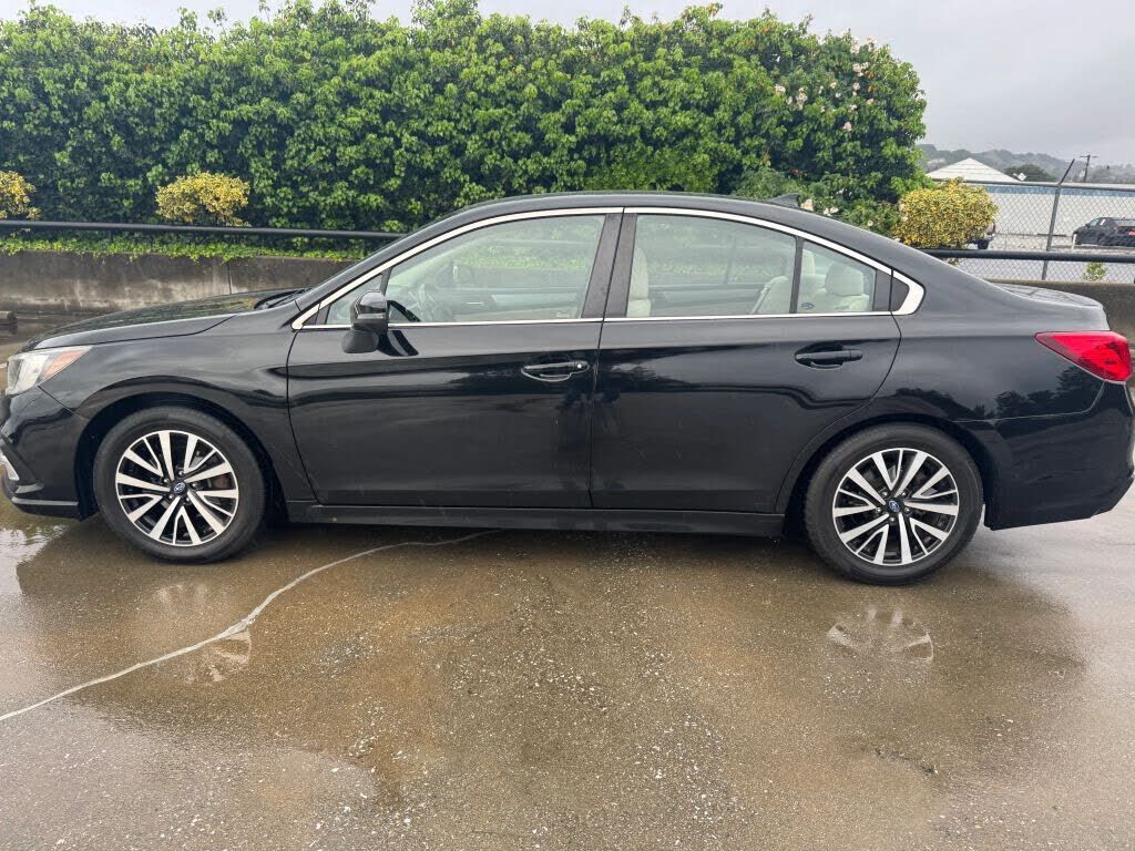 2019 SUBARU Legacy