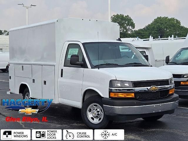 2025 CHEVROLET Express