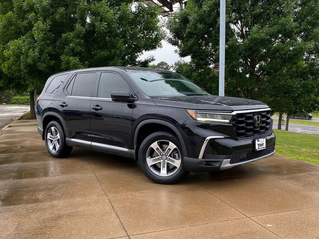 2023 HONDA Pilot