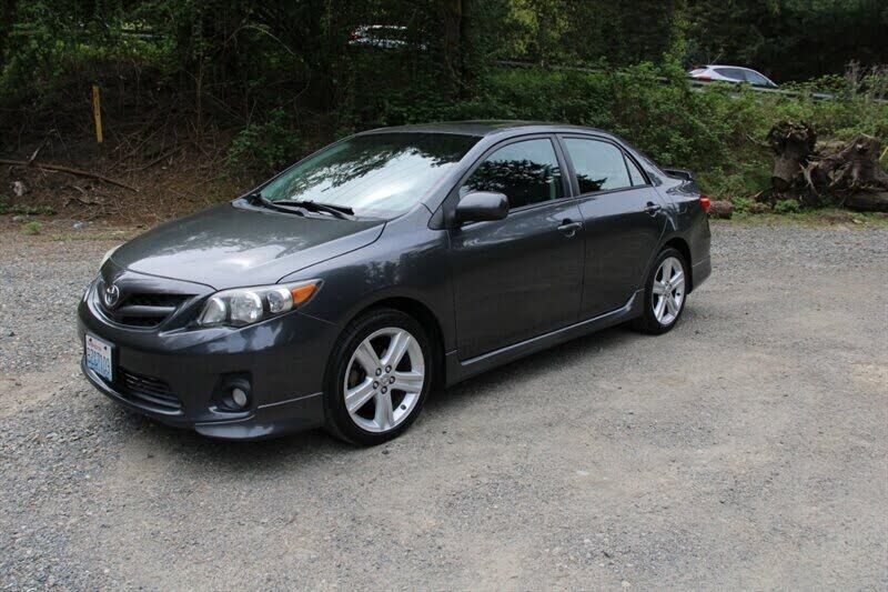 2013 TOYOTA Corolla