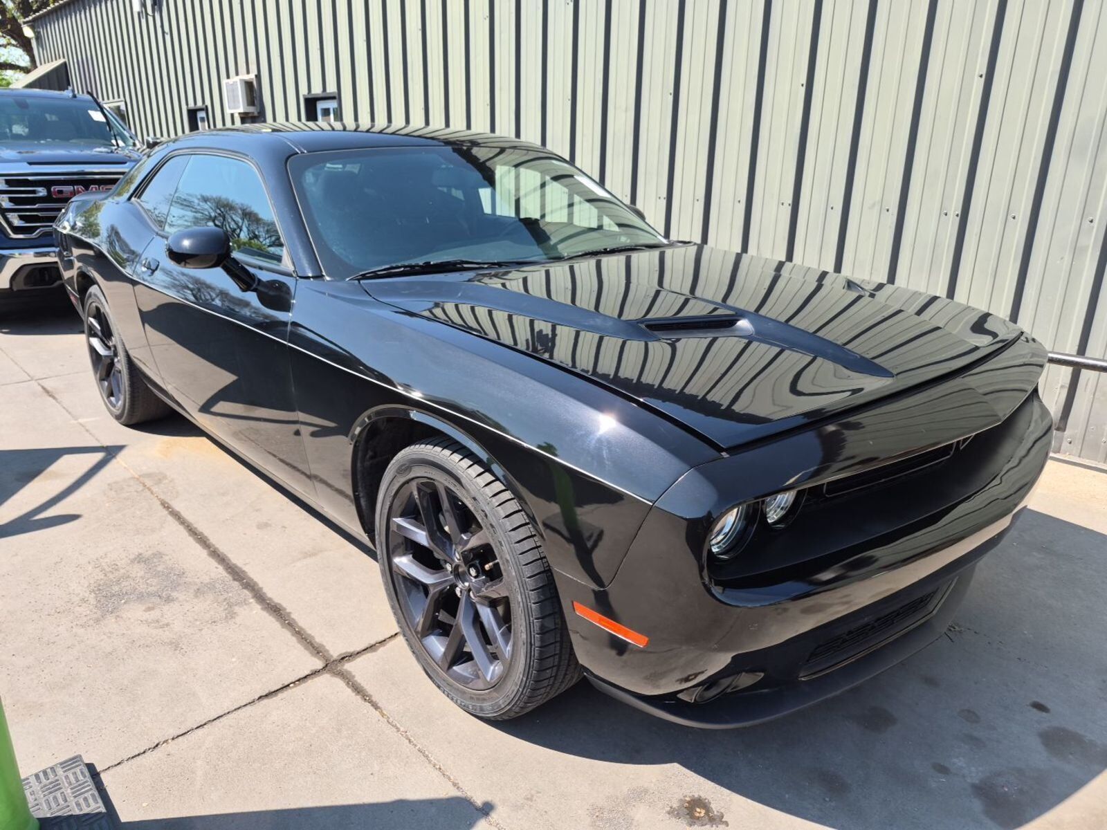 2022 DODGE Challenger