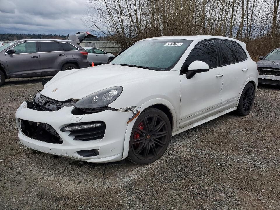 2013 PORSCHE Cayenne