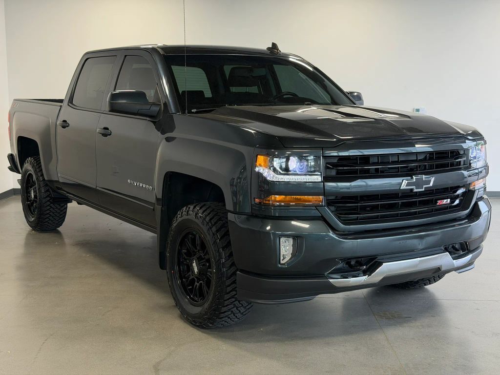 2018 CHEVROLET Silverado