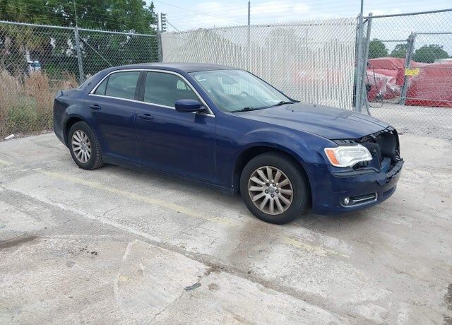 2013 CHRYSLER 300