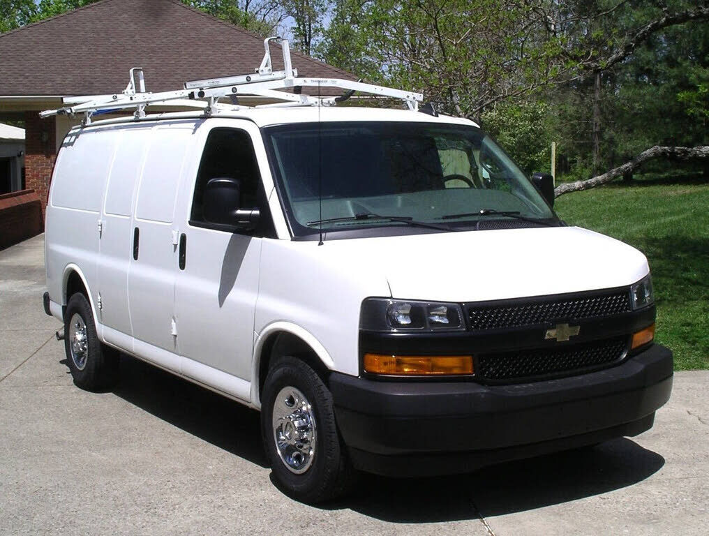 2021 CHEVROLET Express
