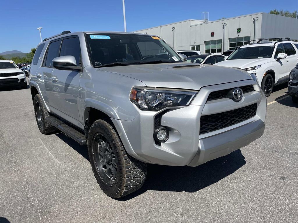2017 TOYOTA 4-Runner