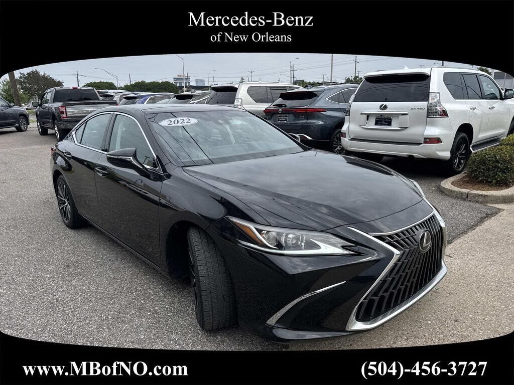 2022 LEXUS ES