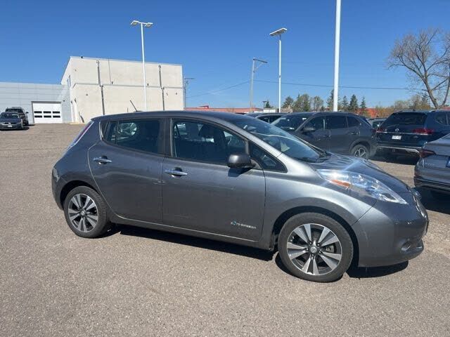 2015 NISSAN Leaf