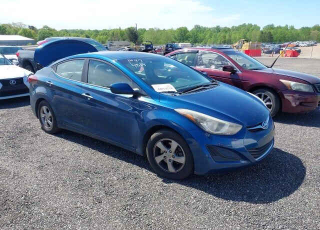 2015 HYUNDAI Elantra
