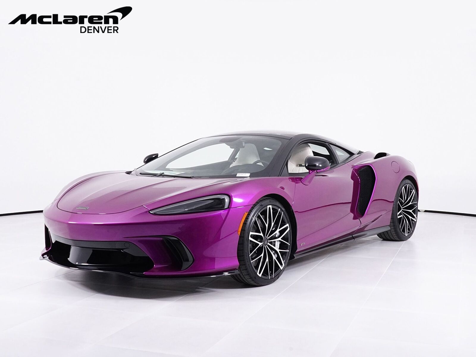 2026 MCLAREN GTS