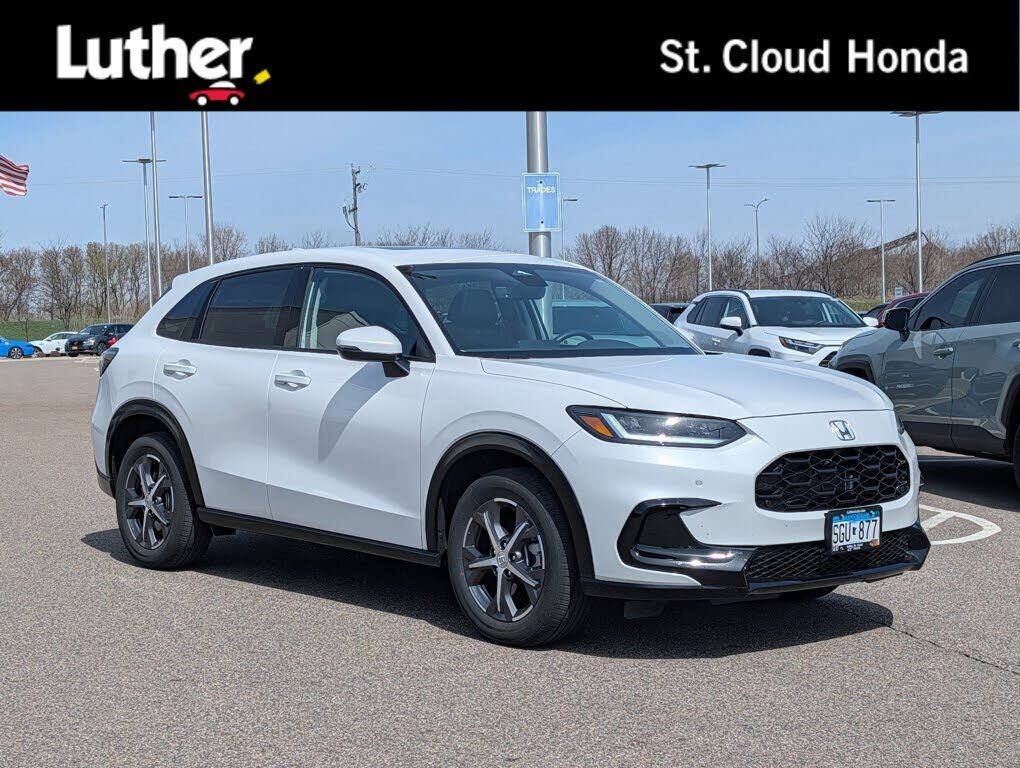 2025 HONDA HR-V