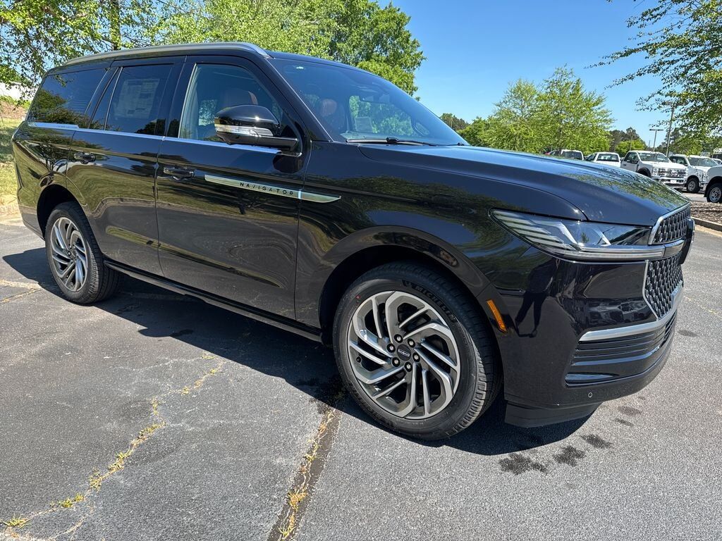 2026 LINCOLN Navigator