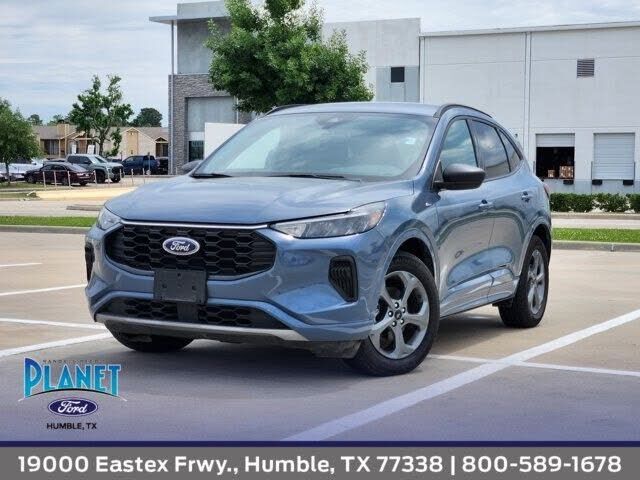 2024 FORD Escape