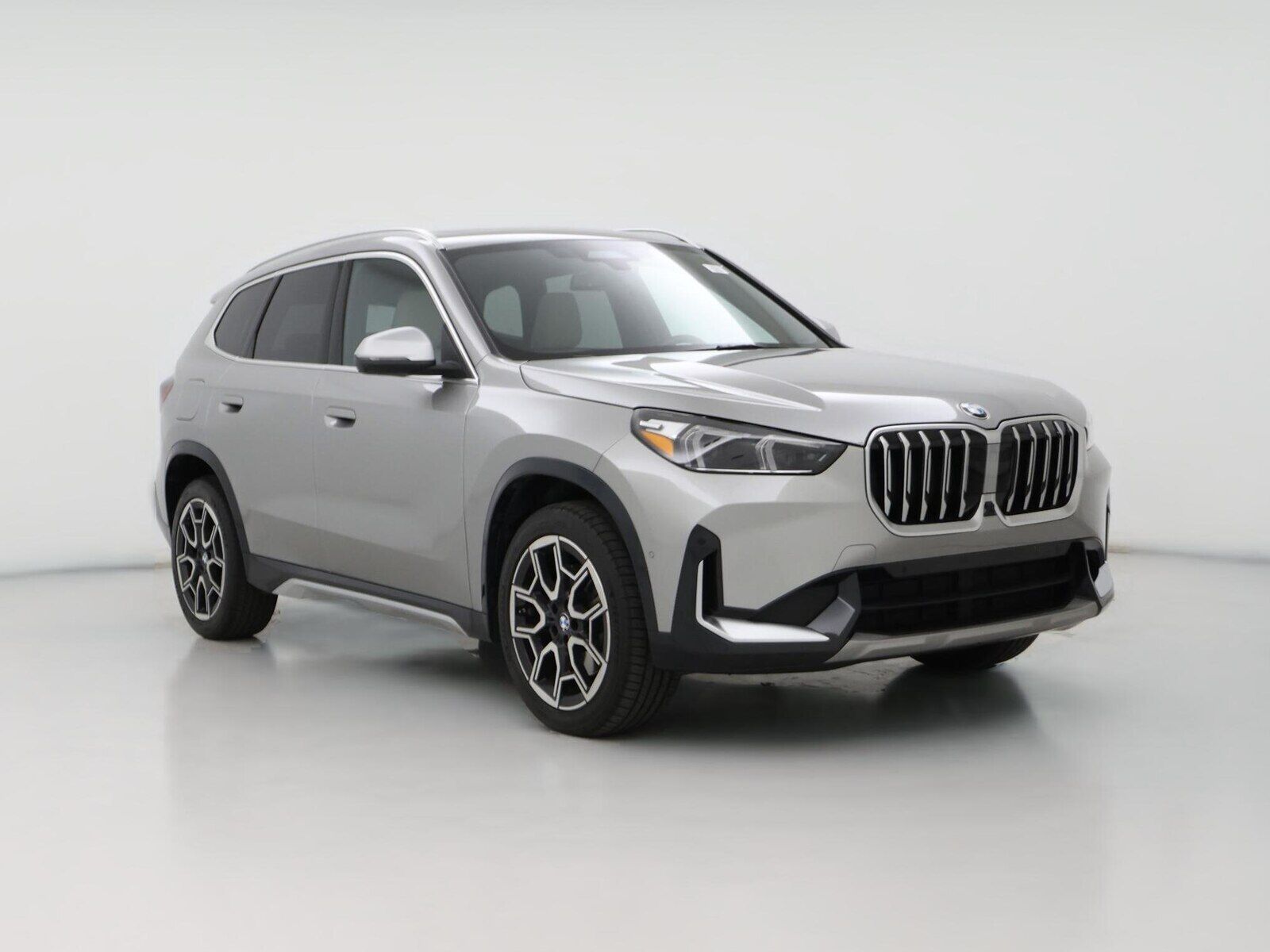2024 BMW X1