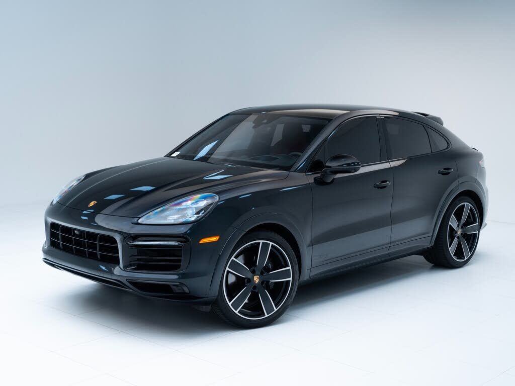 2023 PORSCHE Cayenne