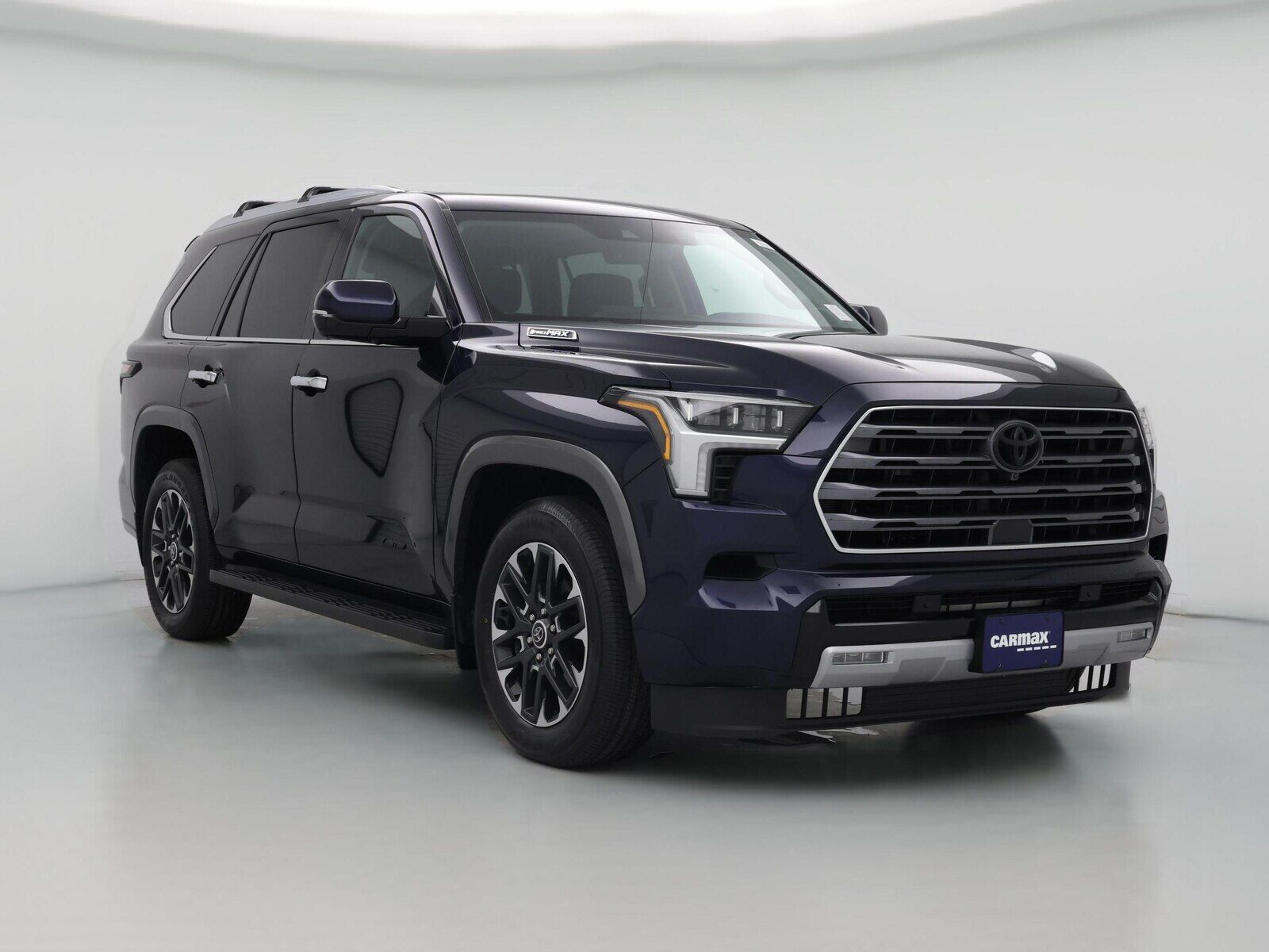 2024 TOYOTA Sequoia