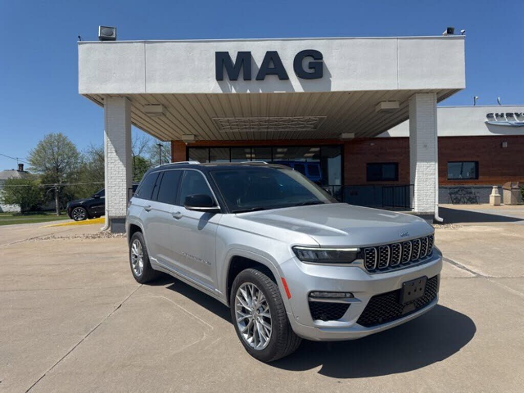 2022 JEEP Grand Cherokee