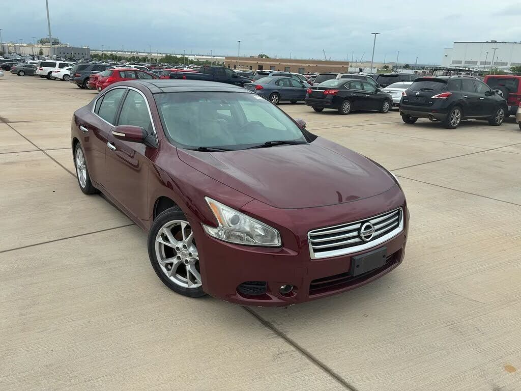 2012 NISSAN Maxima