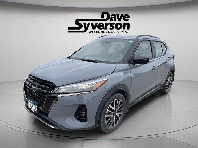 2024 NISSAN Kicks