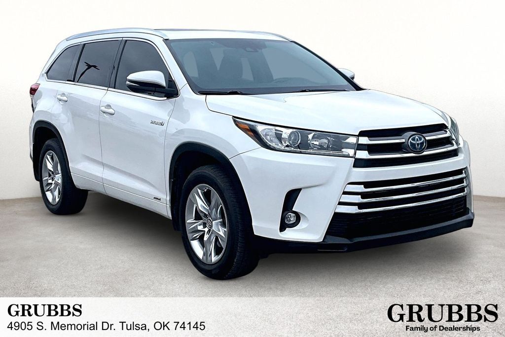 2019 TOYOTA Highlander