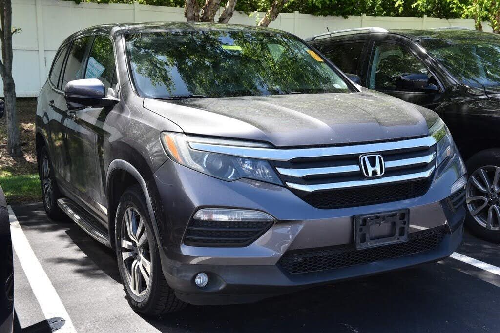 2017 HONDA Pilot