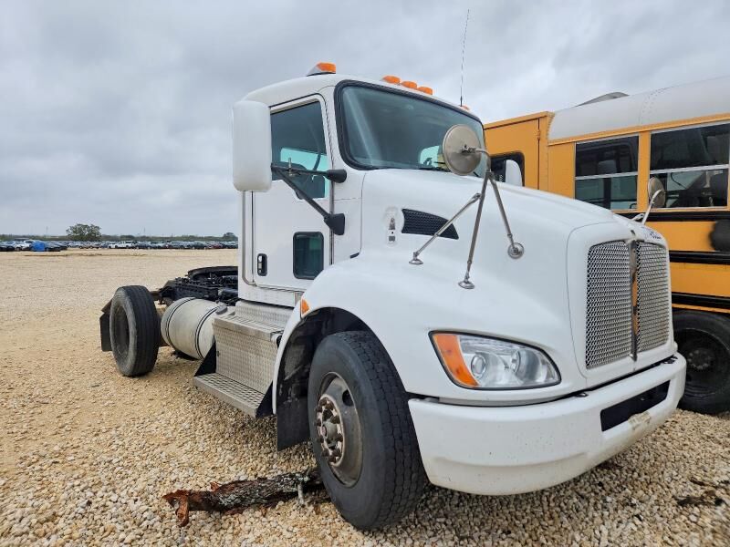 2015 KENWORTH T3 Series