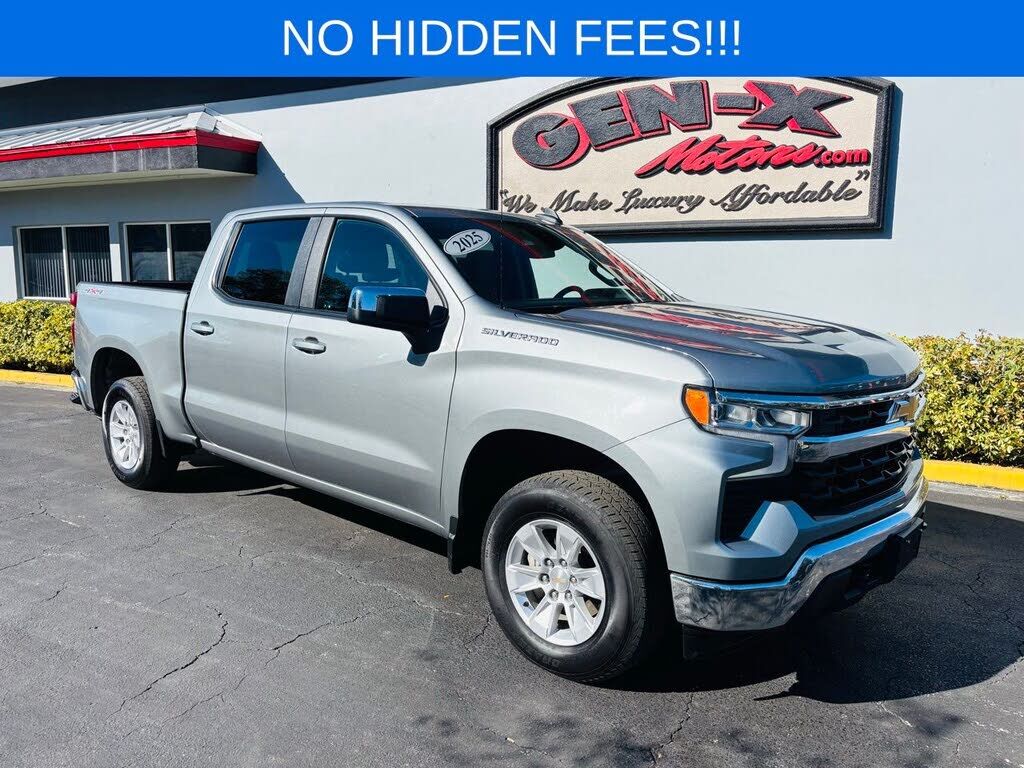 2025 CHEVROLET Silverado