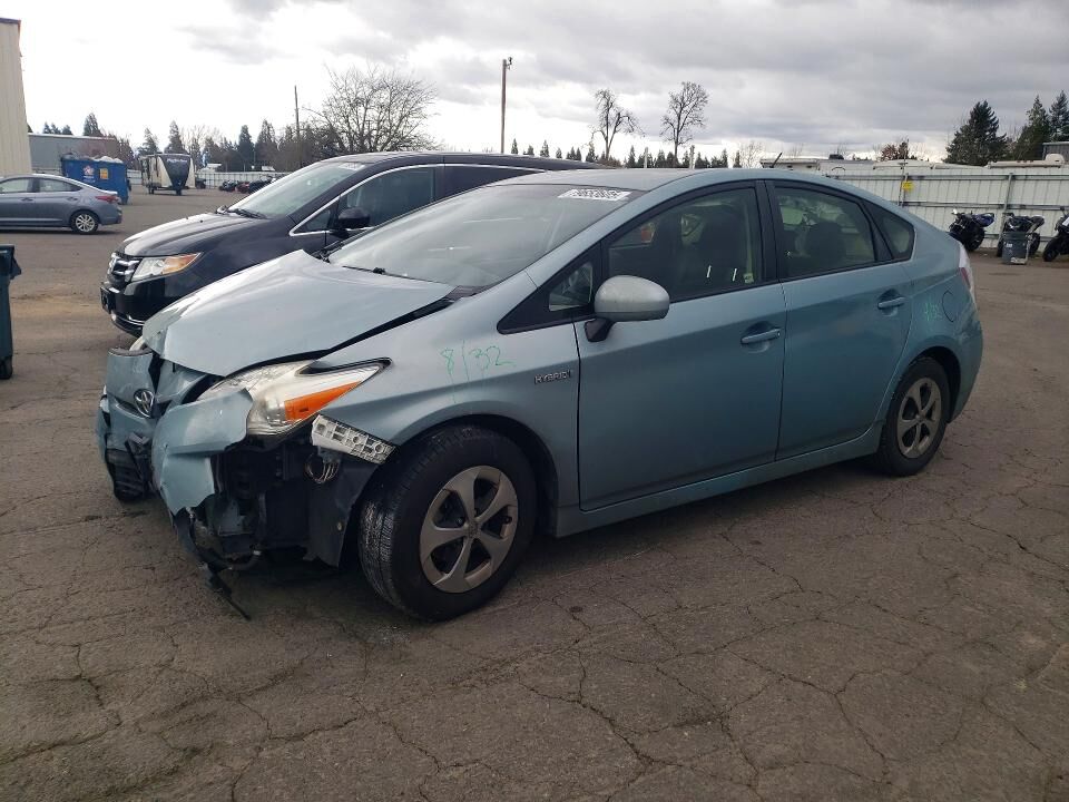 2014 TOYOTA PRIUS