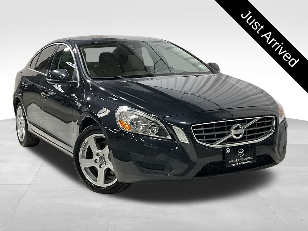2013 VOLVO S60