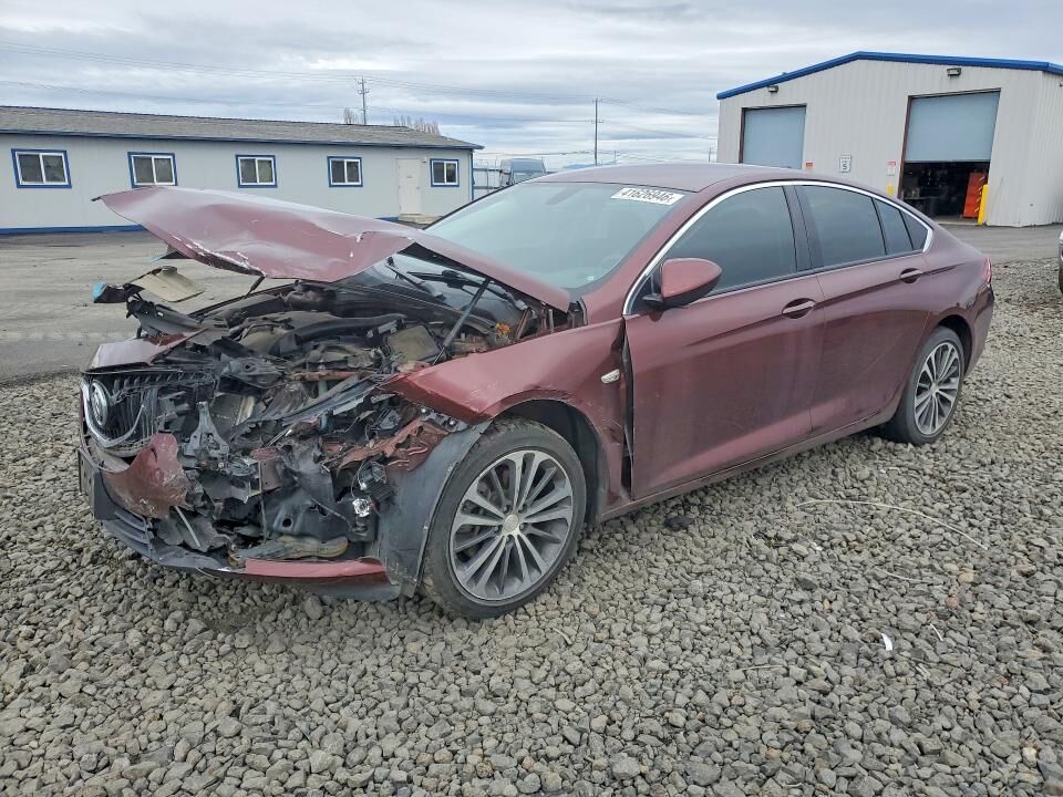 2018 BUICK Regal