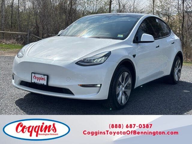 2023 TESLA Model Y