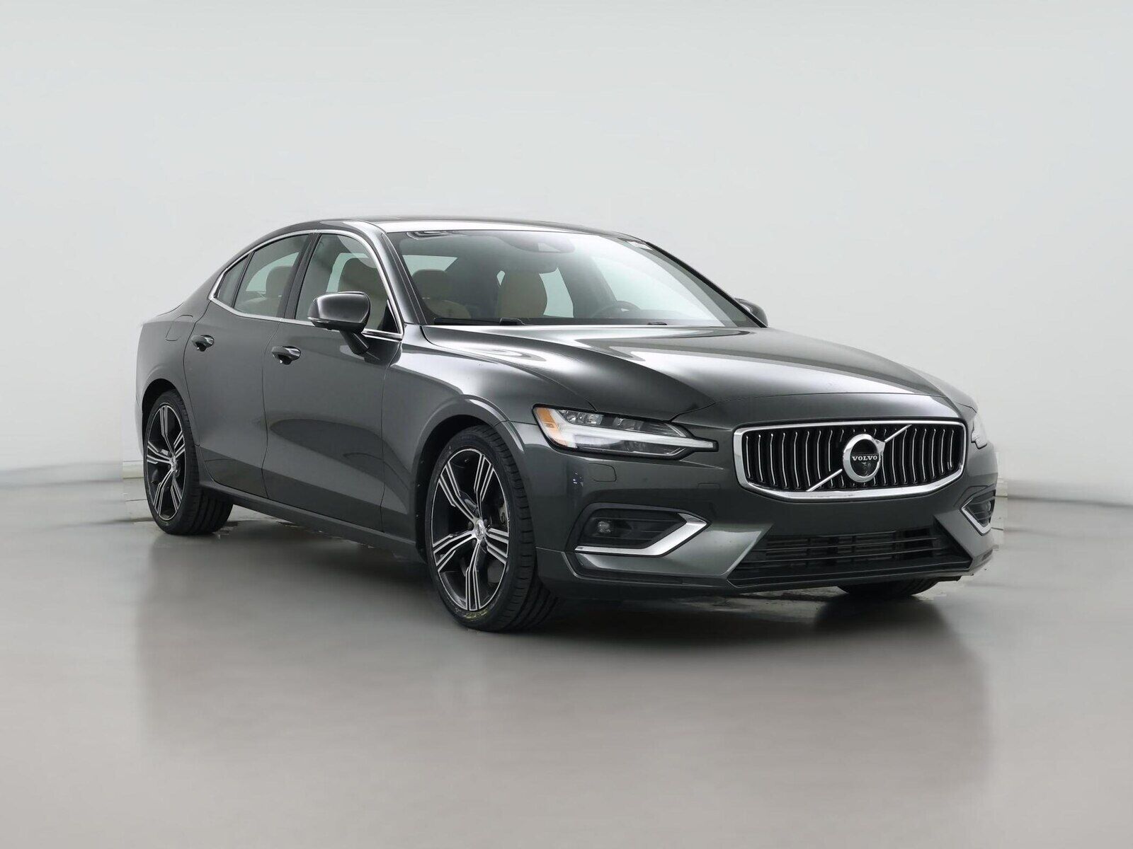 2019 VOLVO S60