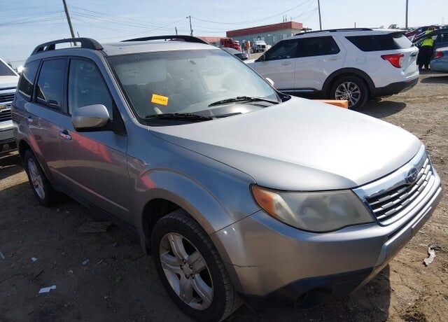 2010 SUBARU Forester