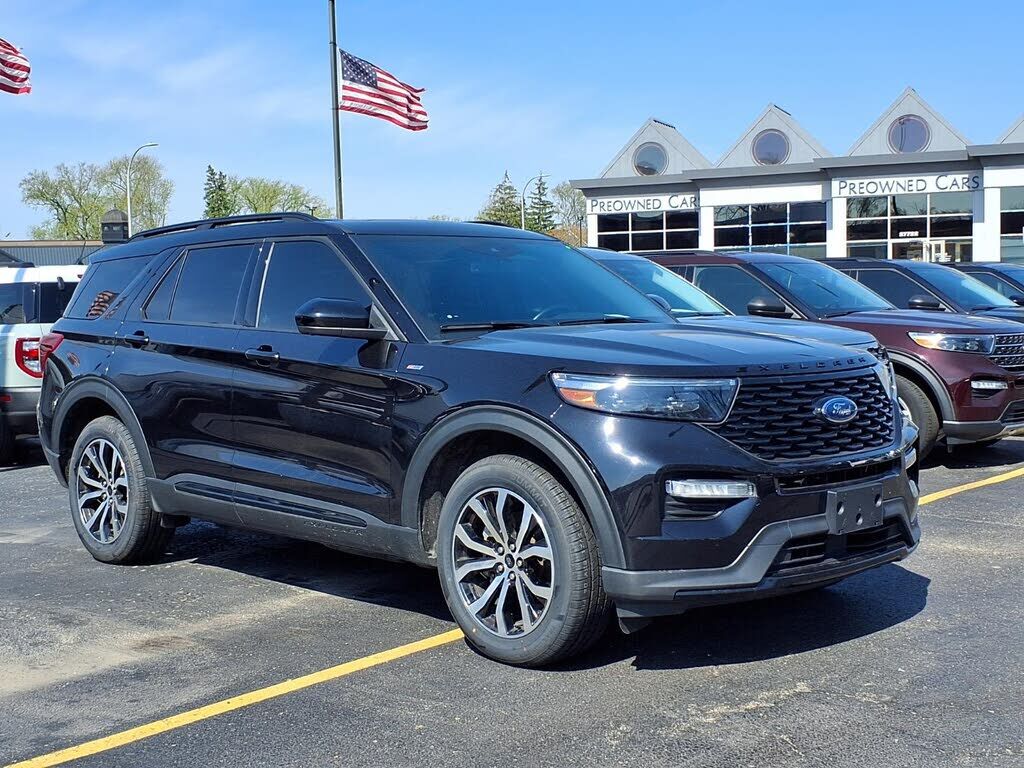 2022 FORD Explorer