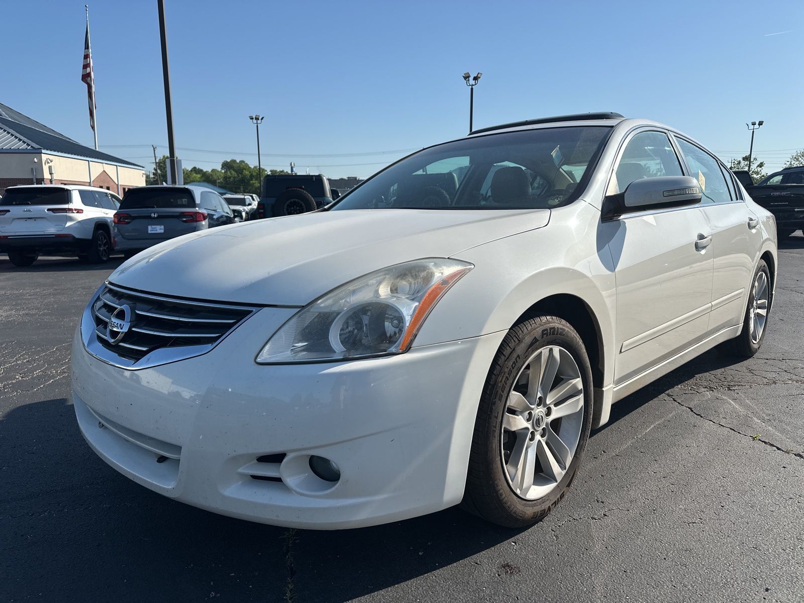 2012 NISSAN Altima