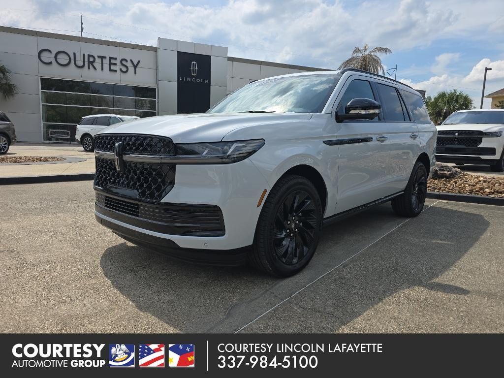 2026 LINCOLN Navigator