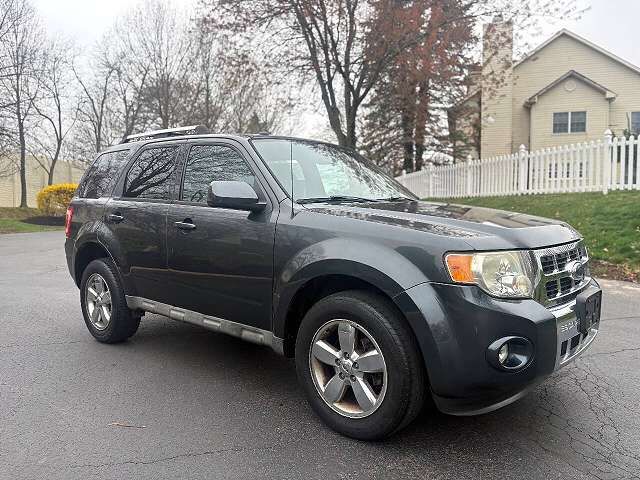 2009 FORD Escape