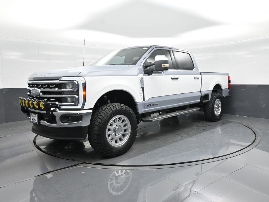2025 FORD F-250