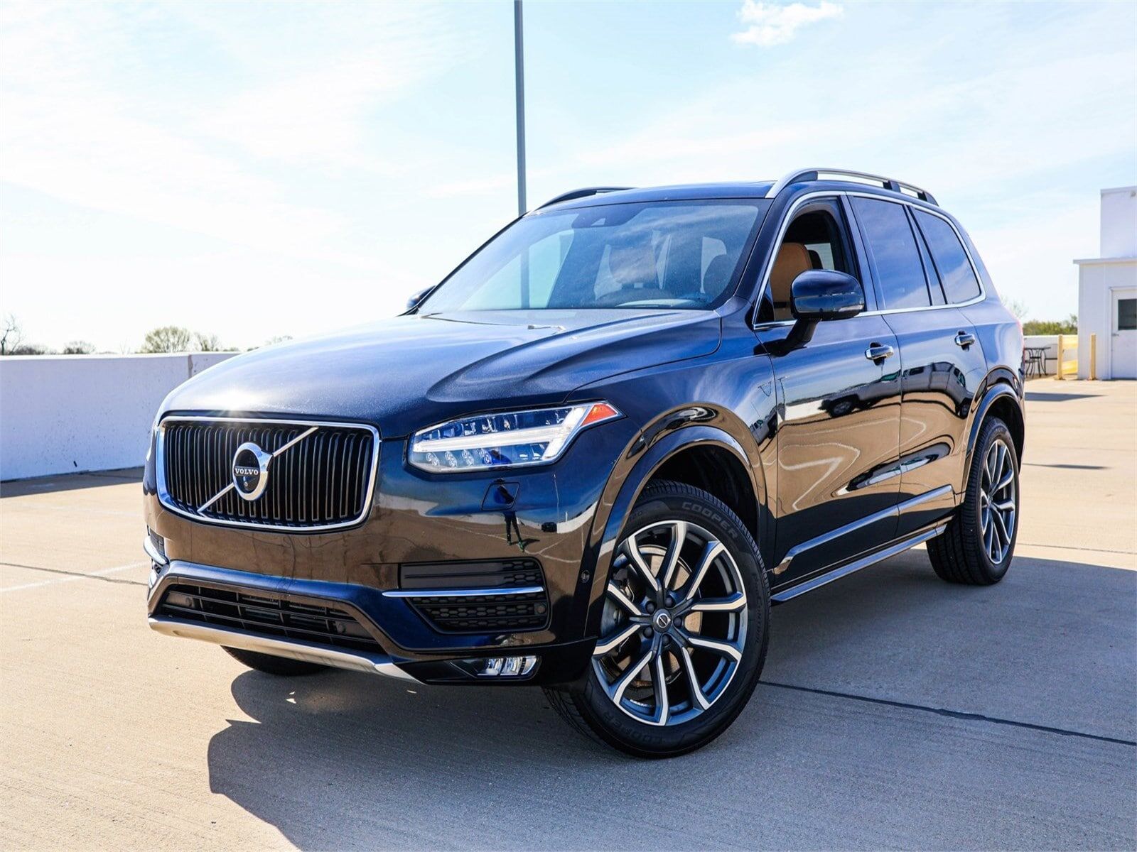 2018 VOLVO XC90