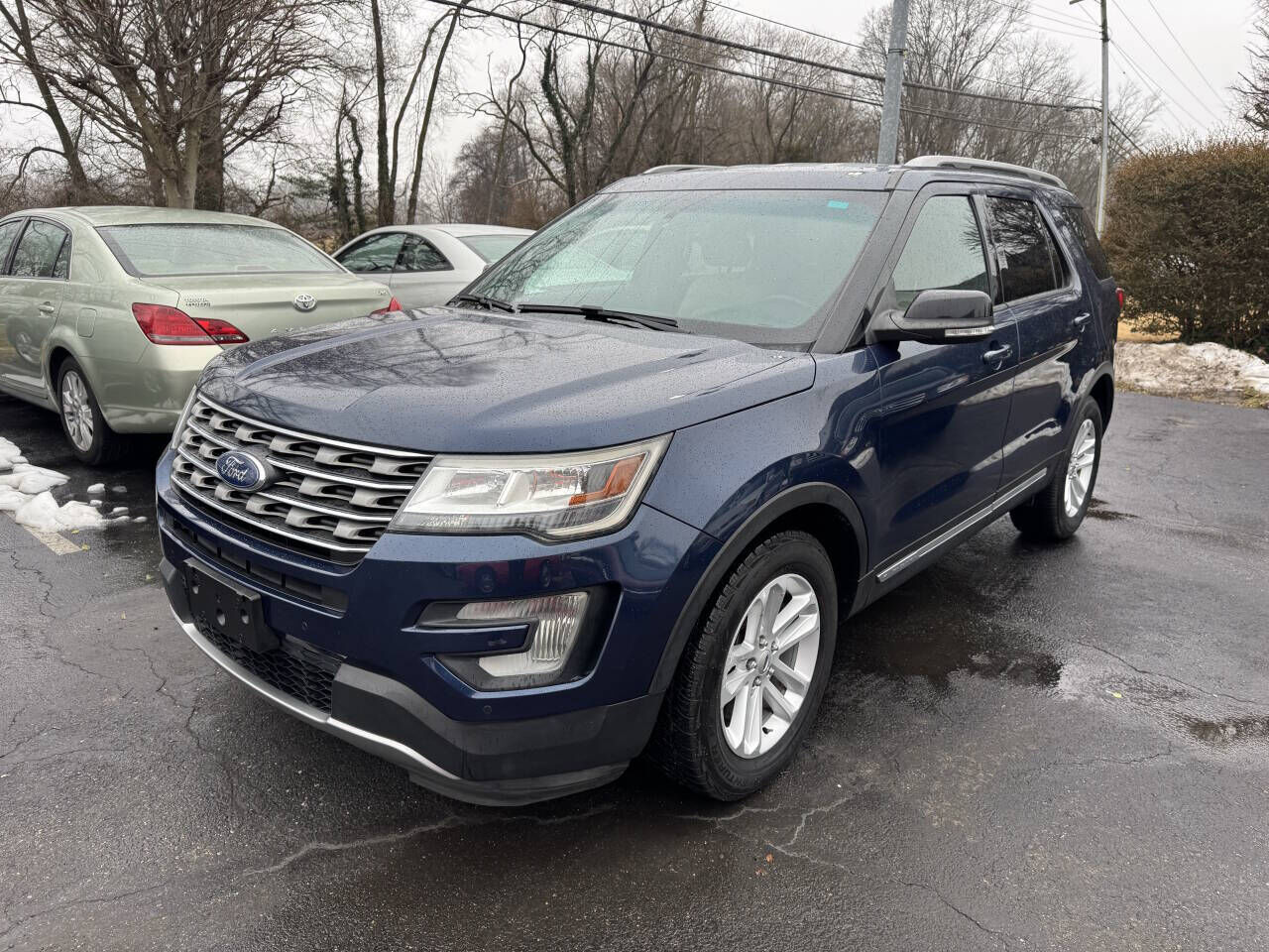 2016 FORD Explorer