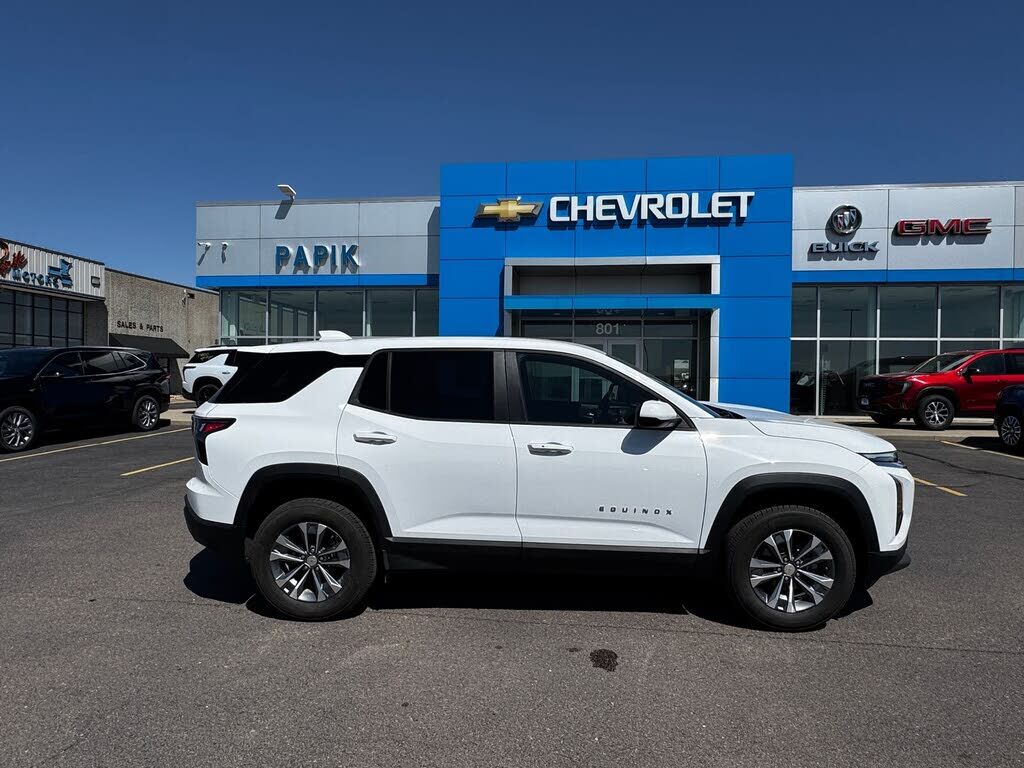 2026 CHEVROLET Equinox