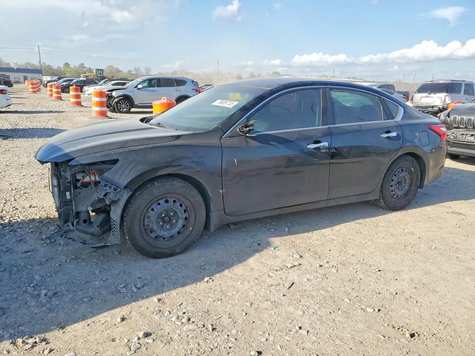 2016 NISSAN Altima